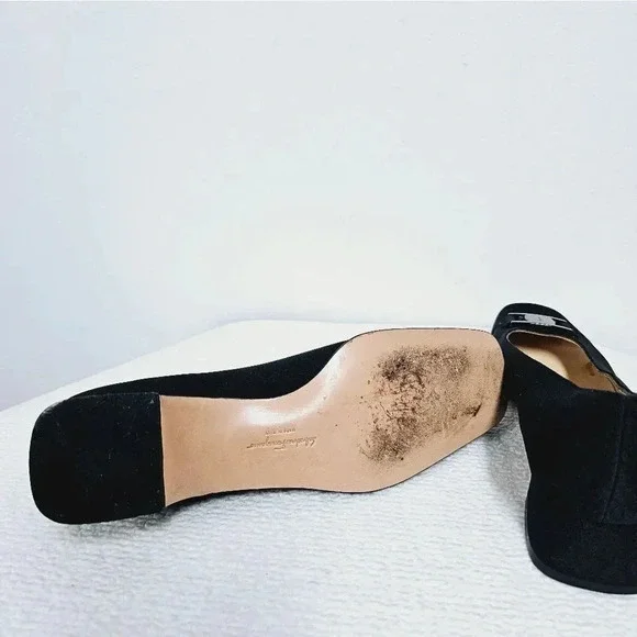 Salvatore Ferragamo 7.5 A black logo buckle granny heels​ - Picture 4 of 13